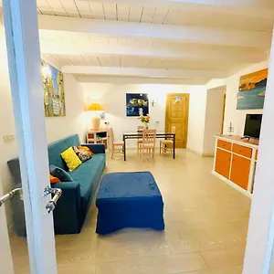 Napoli Suites Quartieri Affittacamere Napoli