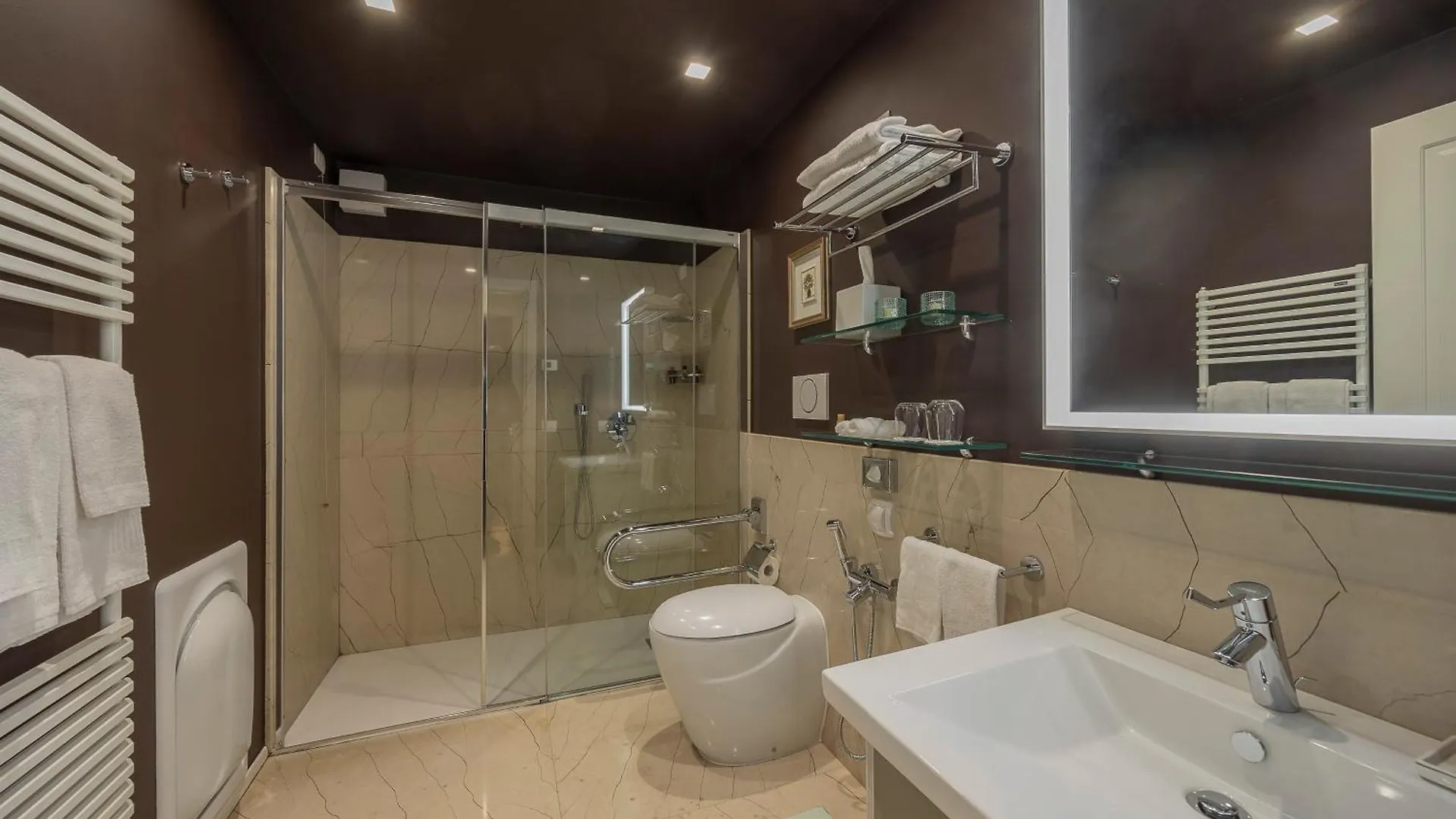 Palazzo Monga Boutique Guesthouse 베로나 게스트하우스