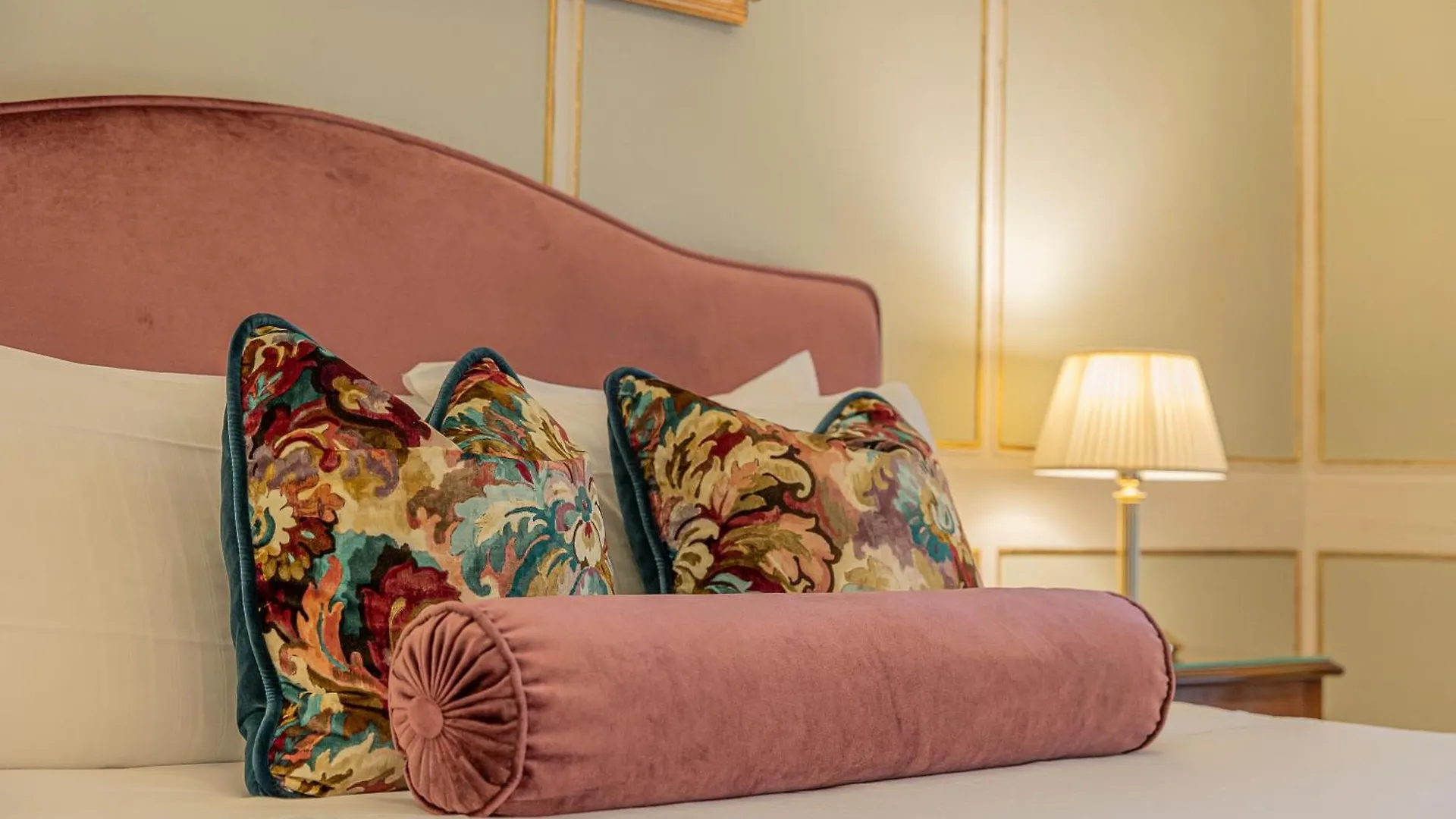 Palazzo Monga Boutique Guesthouse Italy