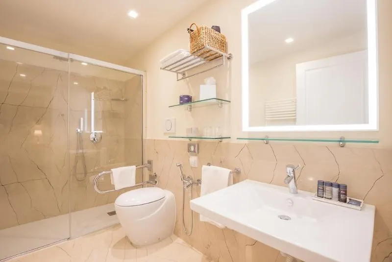 Palazzo Monga Boutique Guesthouse 베로나 게스트하우스
