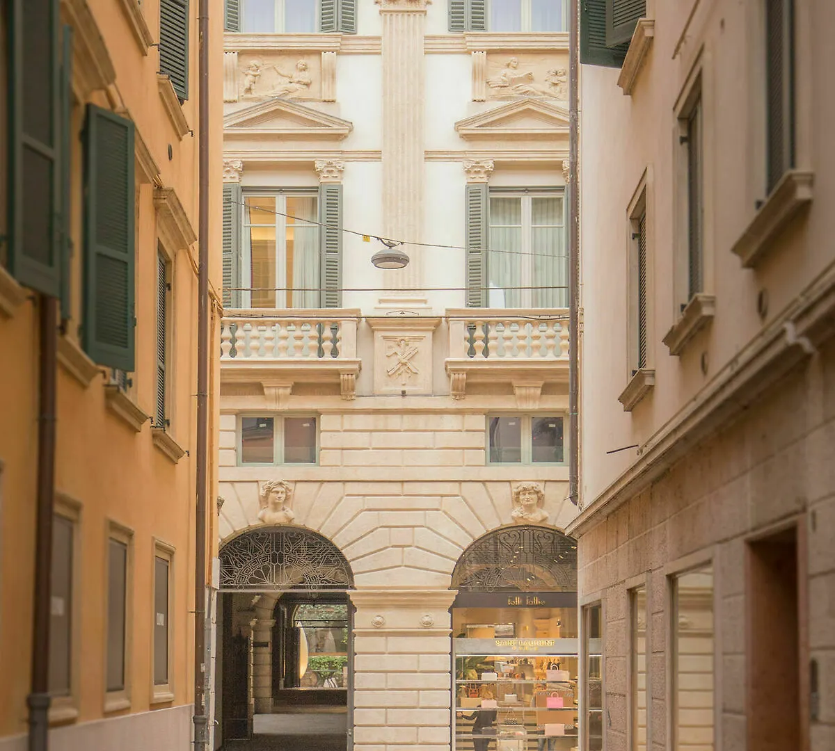 Palazzo Monga Boutique Guesthouse 베로나 게스트하우스